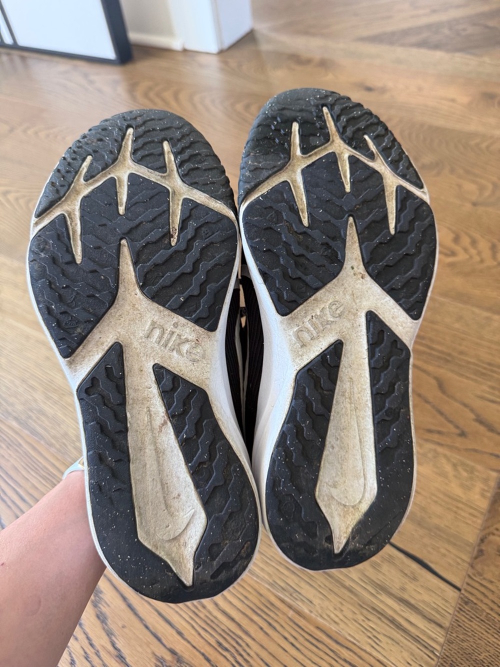 Nike Star Runner 4 - kids size 5Y - Picture 7 of 8